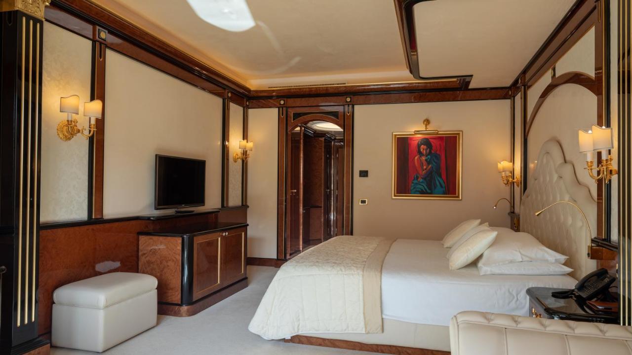 Mulino Luxury Boutique Hotel Buje Luaran gambar